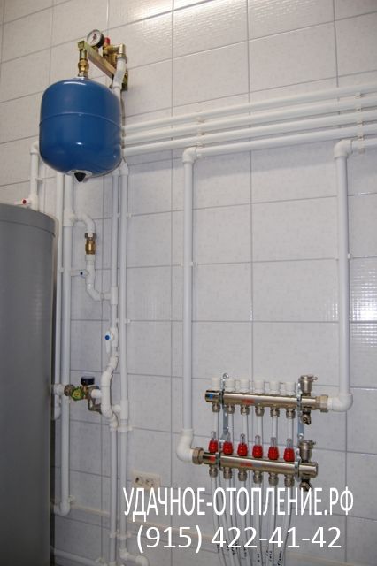 Монтаж котельной на напольном чугунном газовом котле Viessmann с установкой коллектора, насосных групп и косвенного водонагревателя